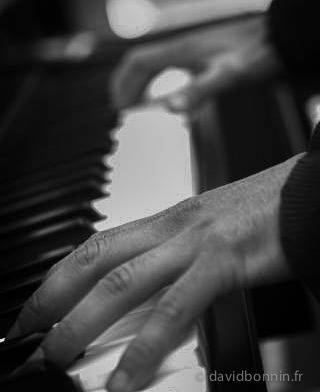 position des mains au piano