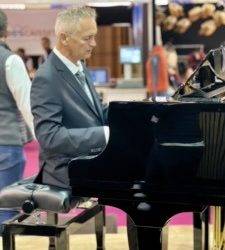 Piano-Bar pour CAFES FOLLIET